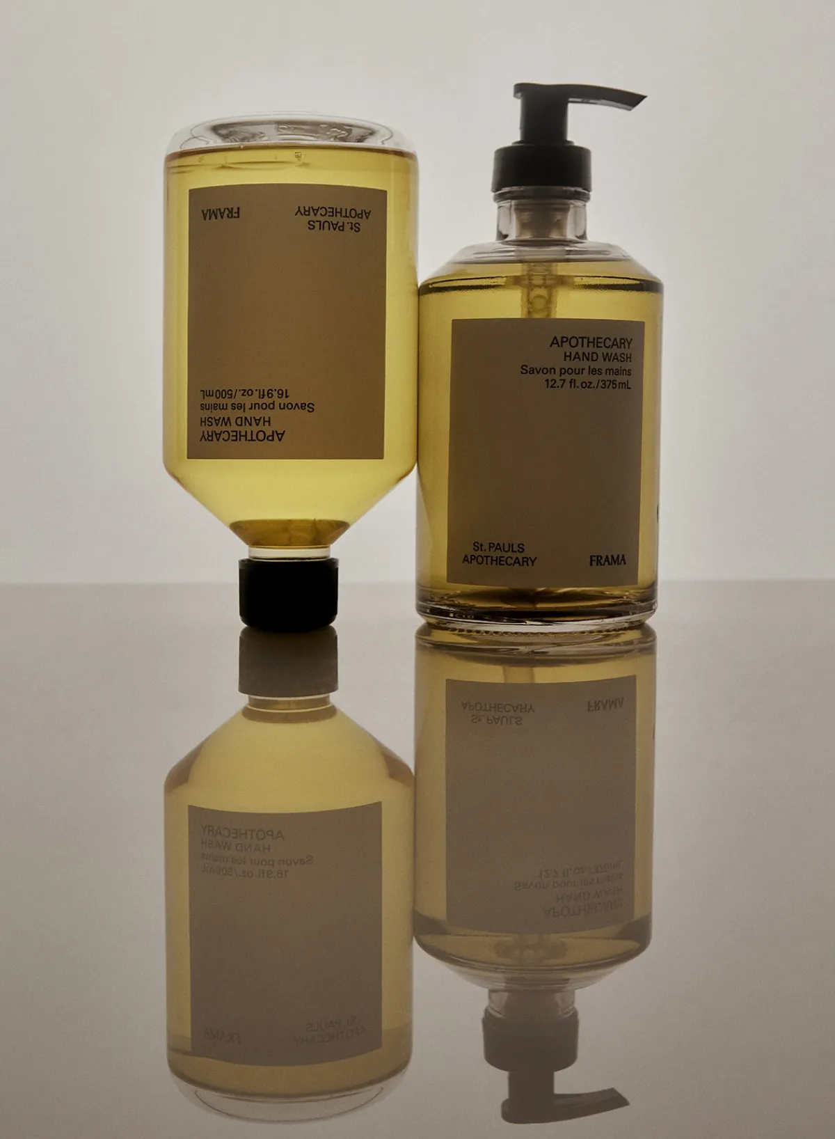 apothecary_hand_wash_smal_1.webp SUSAN BIJL Apothecary Hand Wash SMALL< Handverzorging