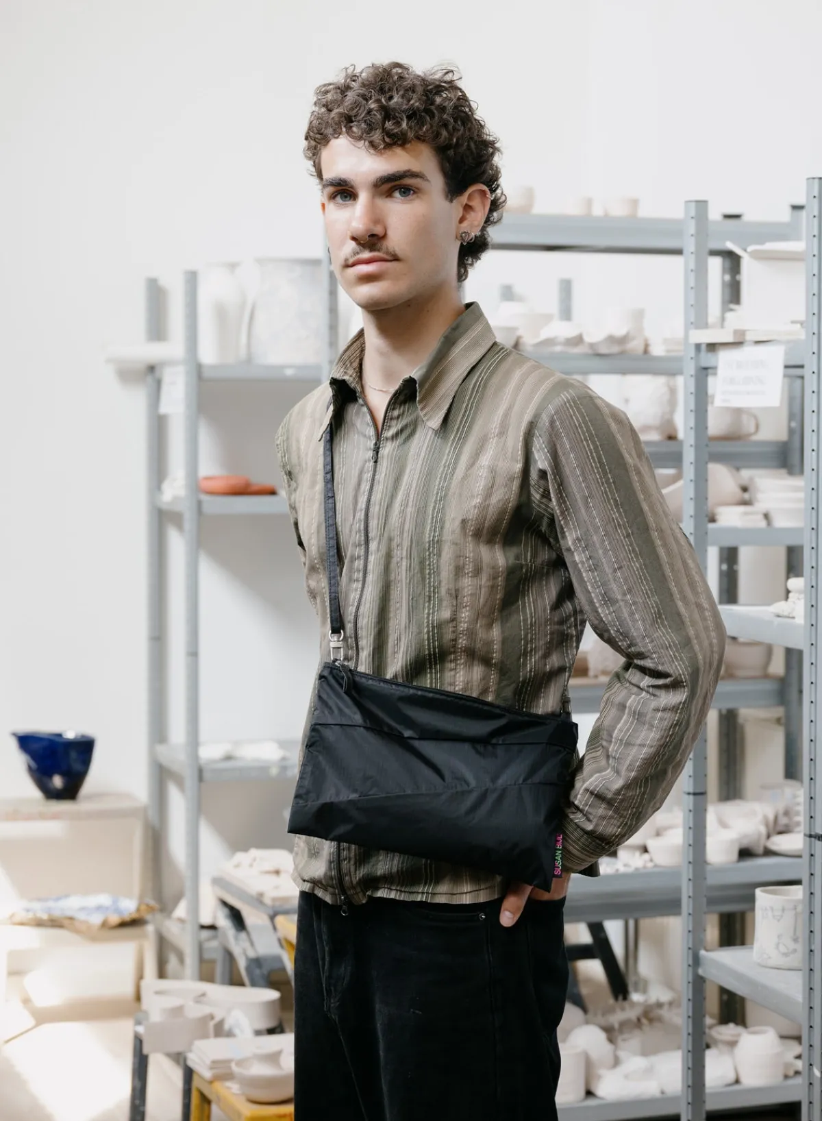 black__black__medium_1.webp SUSAN BIJL Black & Black MEDIUM< The New Pouch