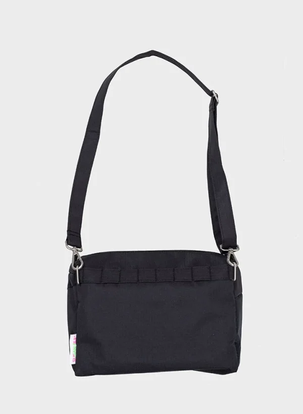 SUSAN BIJL Black & Black MEDIUM< The New Bum Bag