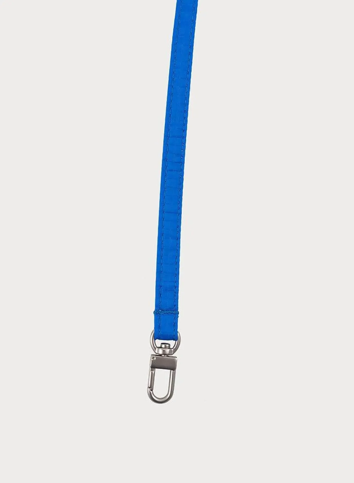 blue_0-1.webp SUSAN BIJL Blue< The New Strap