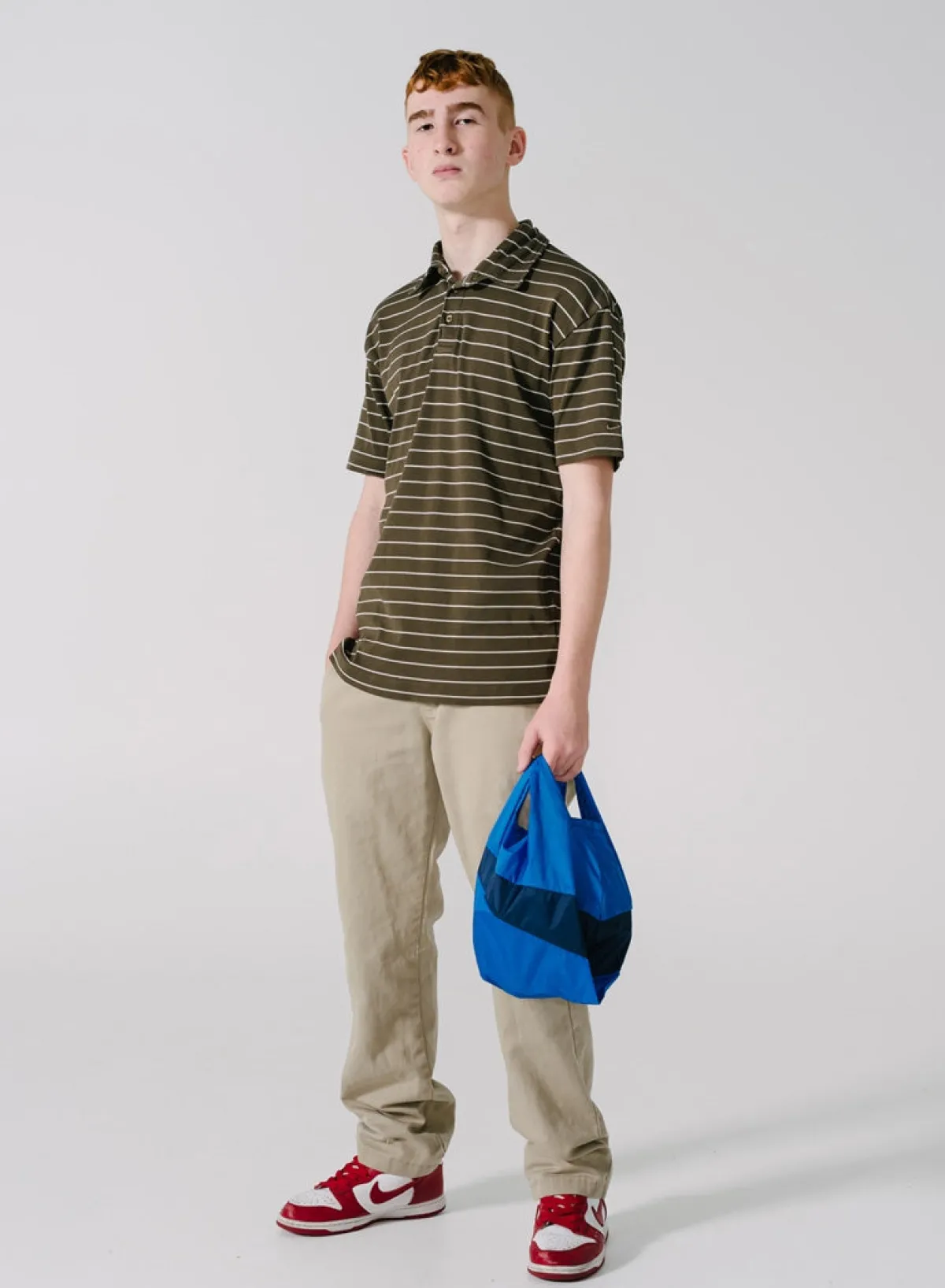 blue__navy_small_1.webp SUSAN BIJL Blue & Navy SMALL< The New Shopping Bag