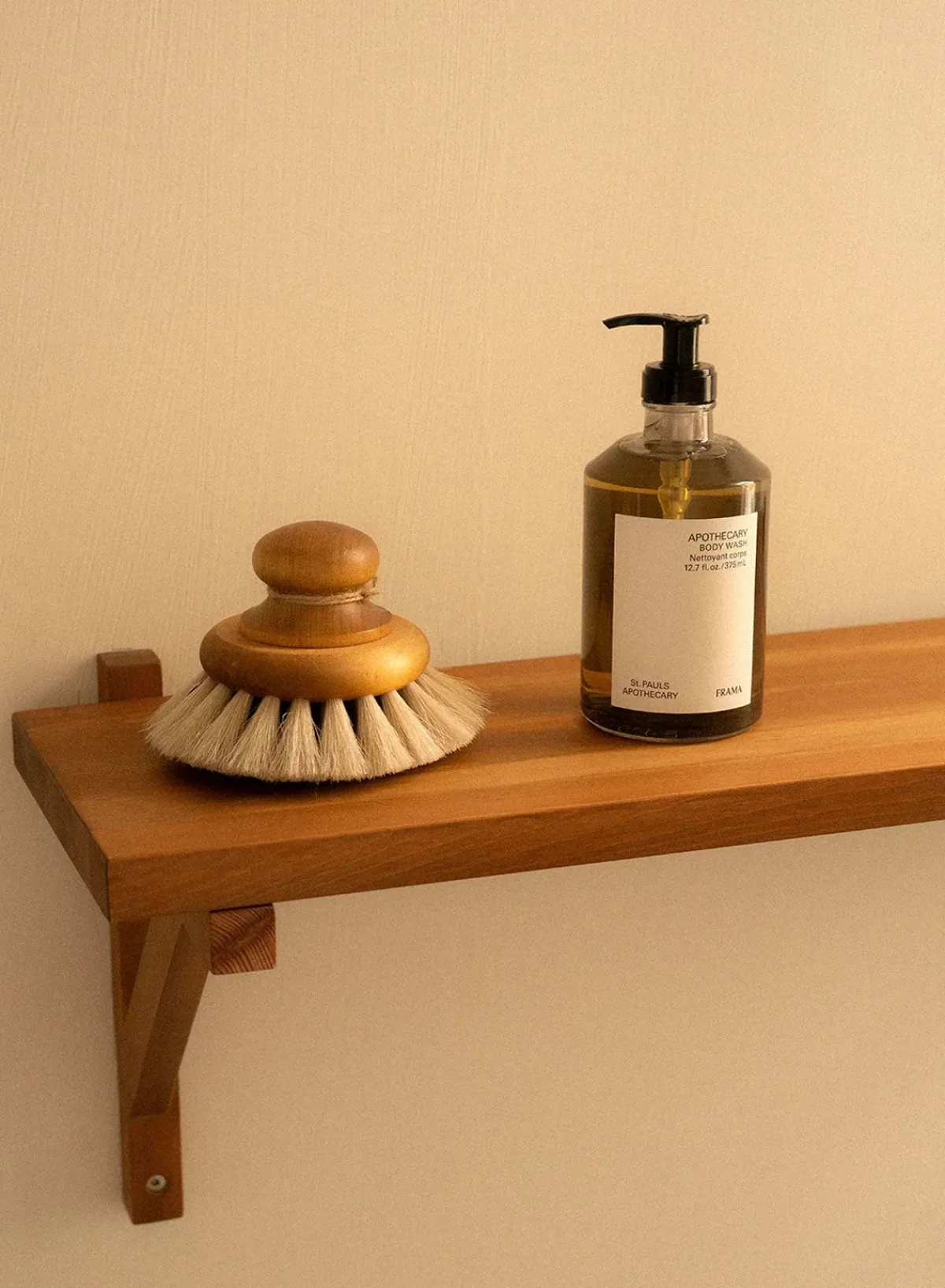 body_wash_apothecary_smal_1.webp SUSAN BIJL Body Wash Apothecary SMALL< Body Care
