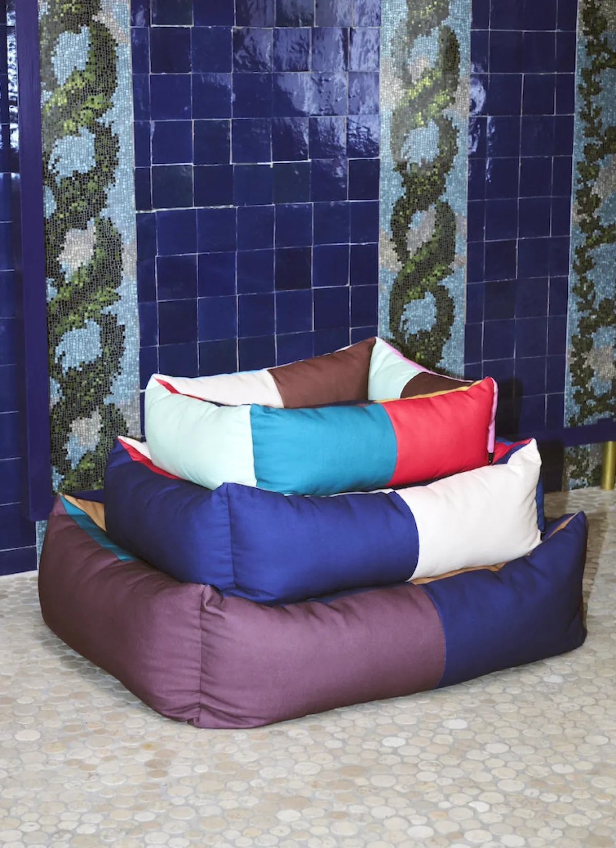 dogs_bed_large_2.webp SUSAN BIJL Dogs Bed, LARGE< Honden (En Katten)