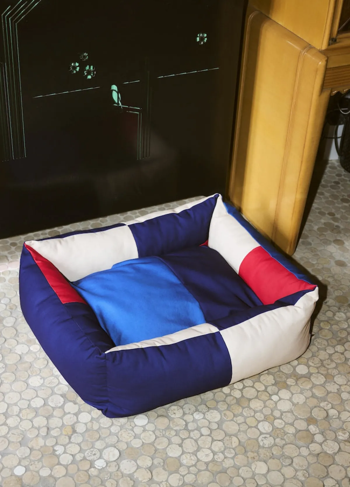 dogs_bed_medium_1.webp SUSAN BIJL Dogs Bed, MEDIUM< Honden (En Katten)