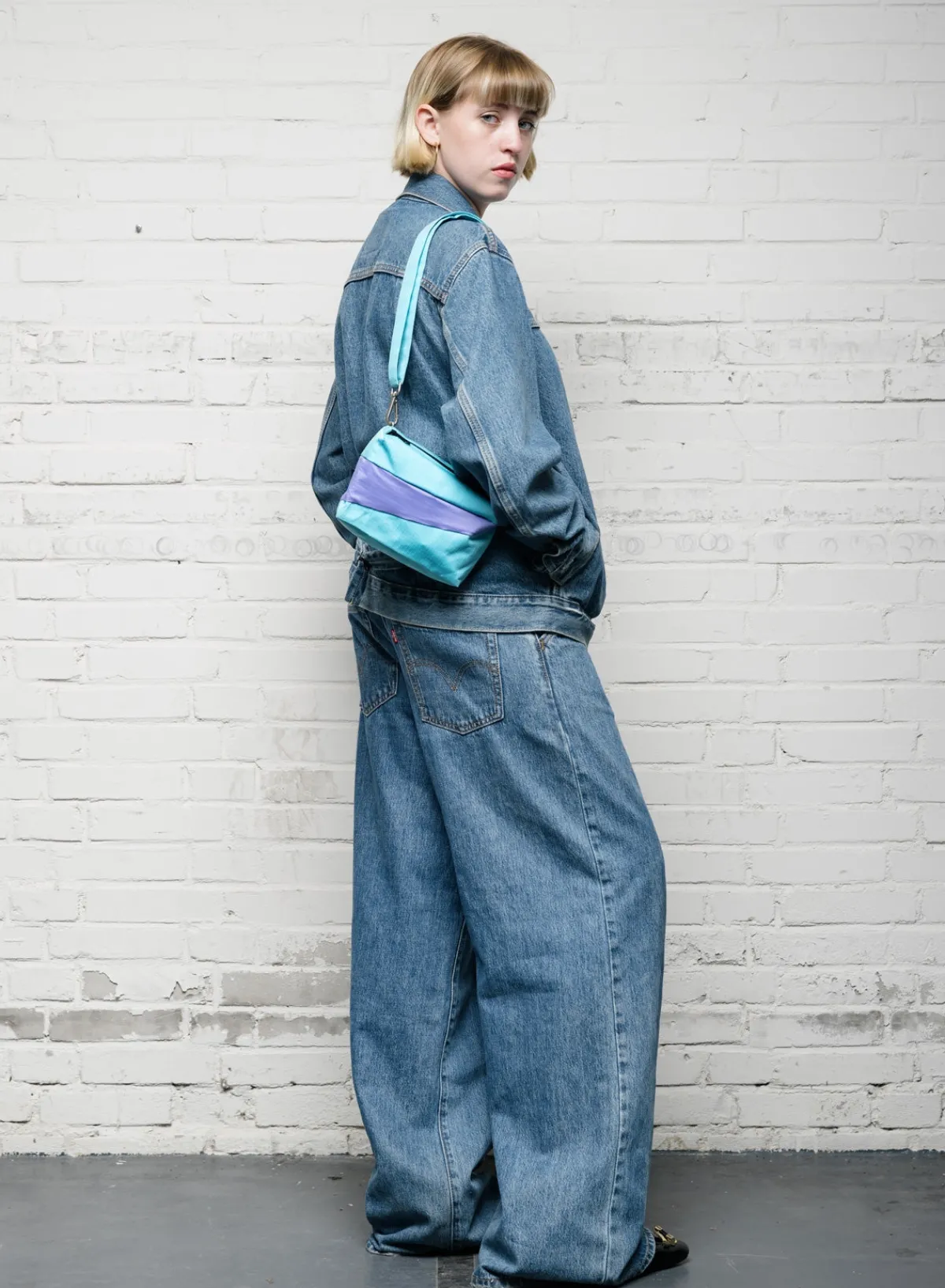 drive__treble_small_1.webp SUSAN BIJL Drive & Treble SMALL< The New Bum Bag