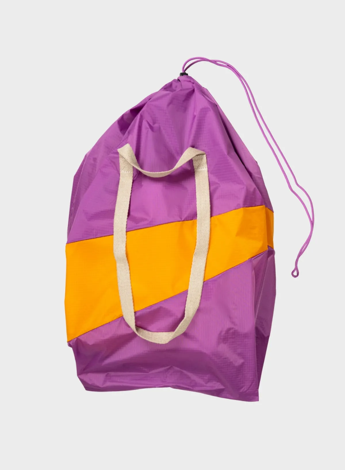 echo__arise_0.webp SUSAN BIJL Echo & Arise< The New Trash Bag