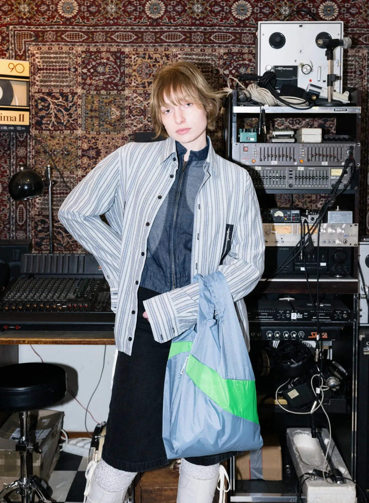 fuzz__greenscreen__medium_1.webp SUSAN BIJL Fuzz & Greenscreen MEDIUM< The New Shopping Bag