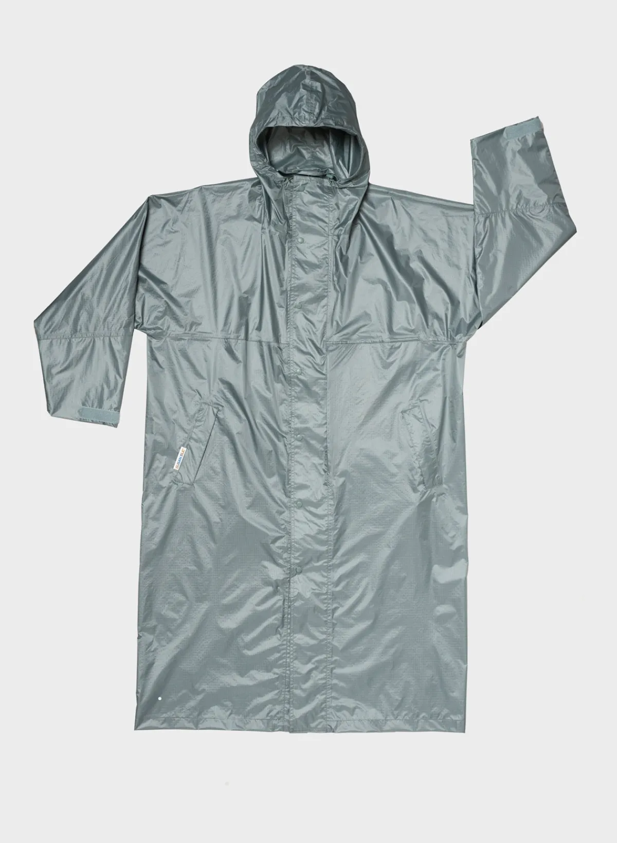 grey_0-1.webp SUSAN BIJL < The New Raincoat