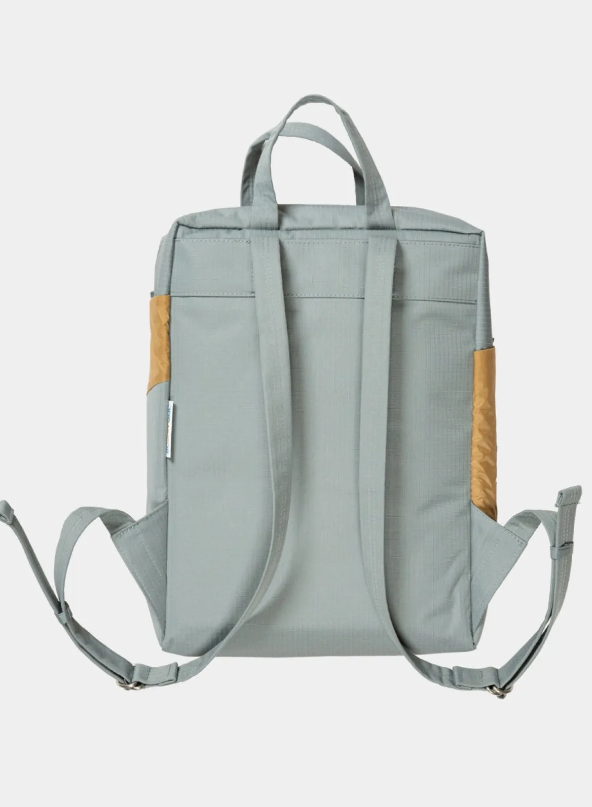 grey__camel_2.webp SUSAN BIJL Grey & Camel< The New Backpack