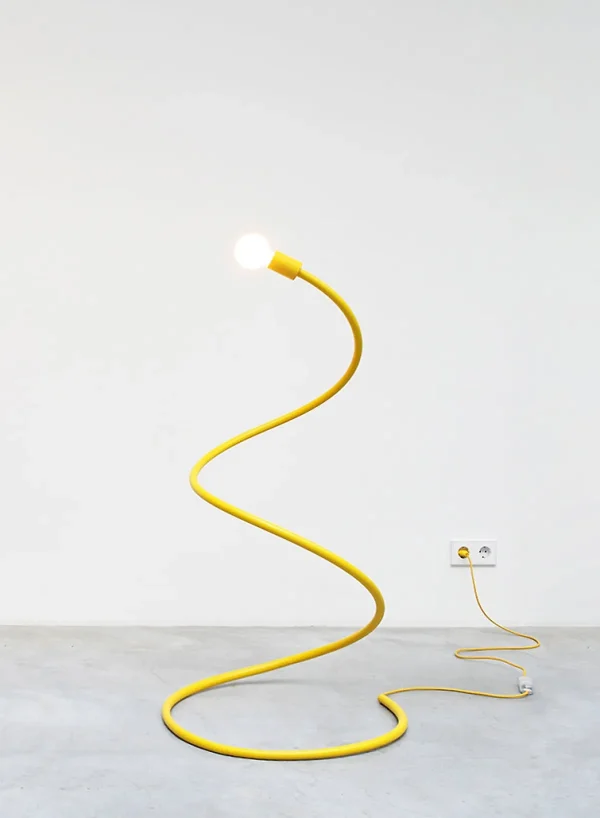 SUSAN BIJL Loopy Lamp, MEDIUM< Verlichting