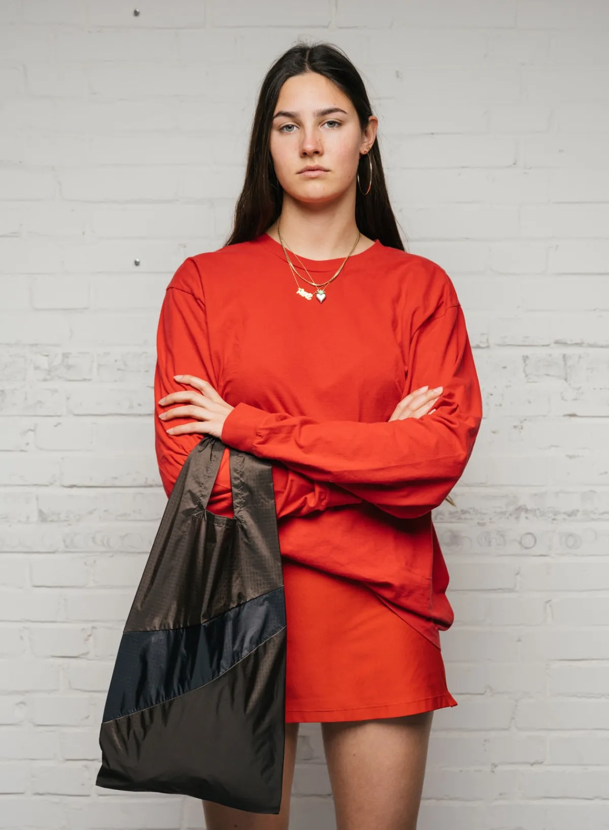 mud__black_medium_1.webp SUSAN BIJL Mud & Black MEDIUM< The New Shopping Bag