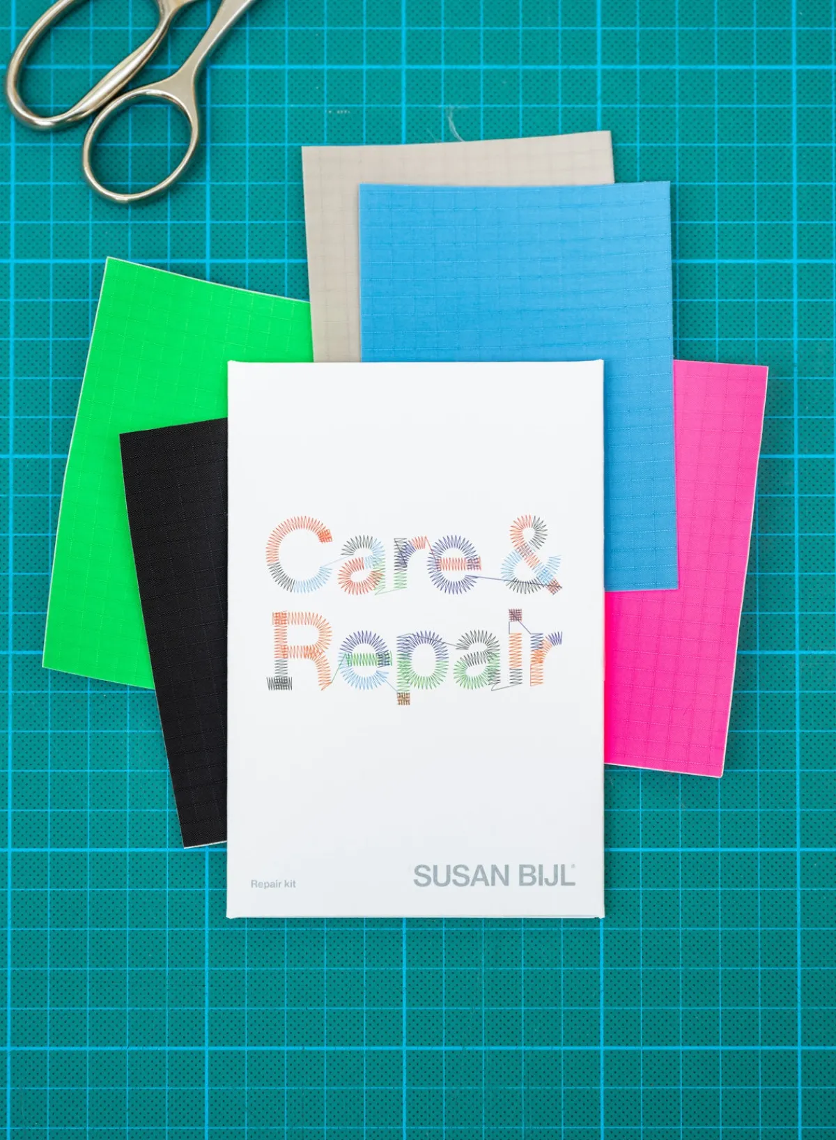 repair_kit_0.webp SUSAN BIJL Repair Kit< Product Care