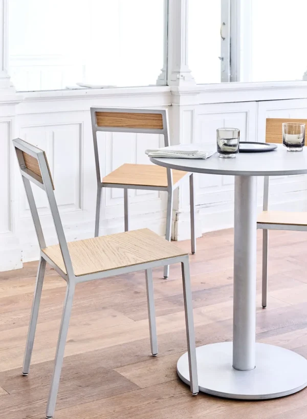 SUSAN BIJL Table Round, Aluminium< Meubels