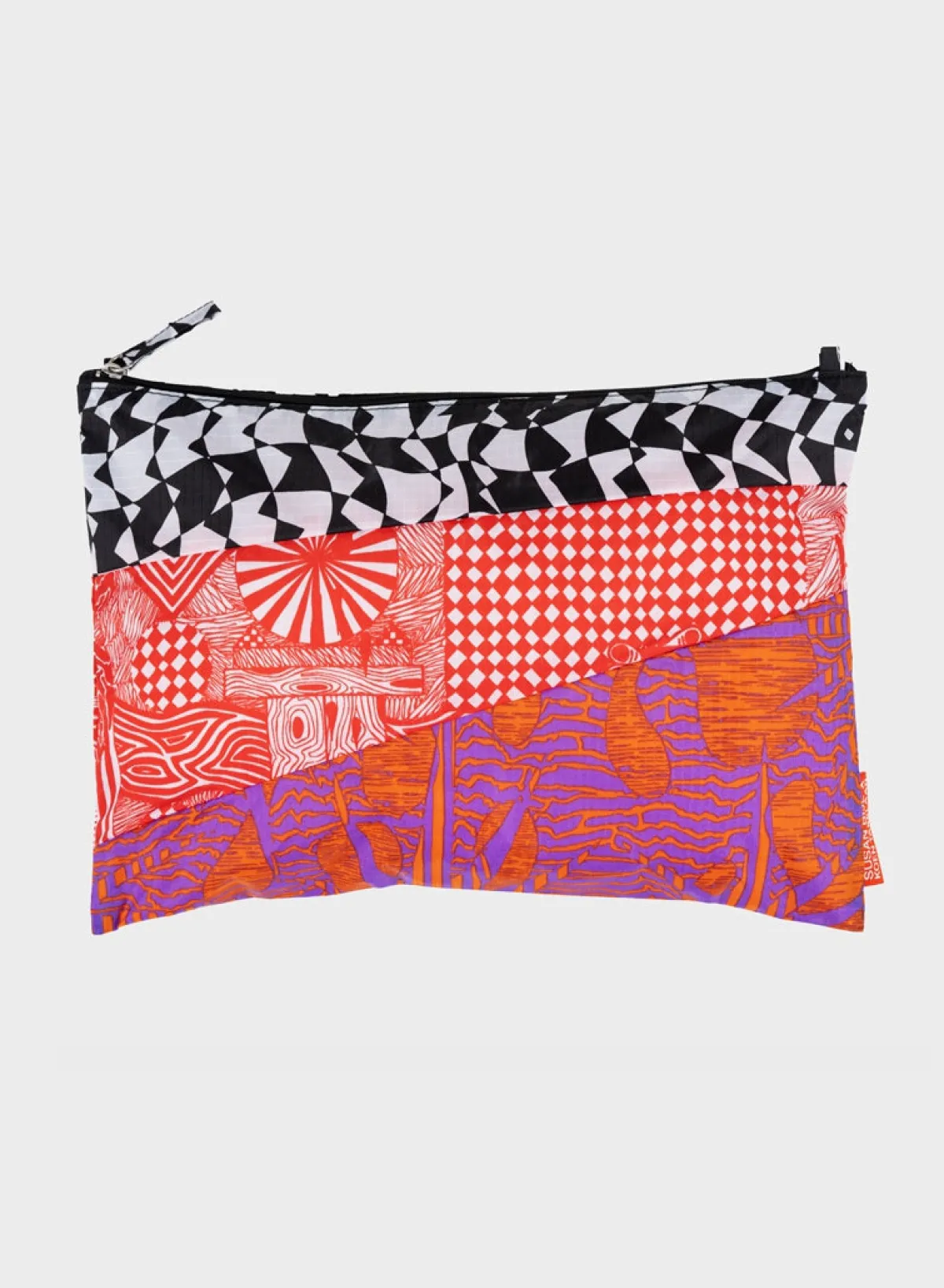 terrazzo_taselaar_red_lar_0-1.webp SUSAN BIJL Terrazzo Taselaar Red LARGE< The New Pouch